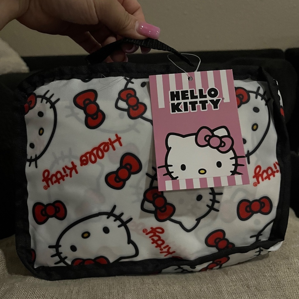 Hello Kitty Packing Cubes - Picture 3 of 3